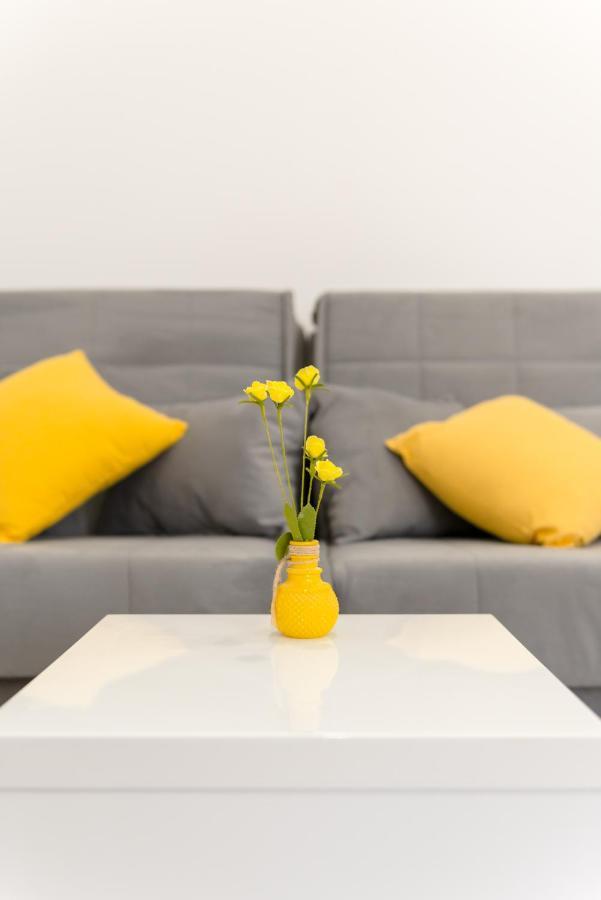 Apartments Villa Tudor 1 Хвар Екстериор снимка