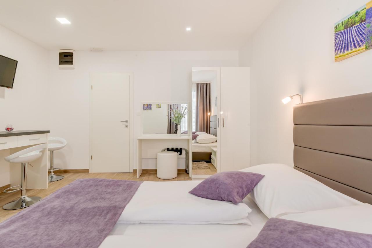 Apartments Villa Tudor 1 Хвар Екстериор снимка